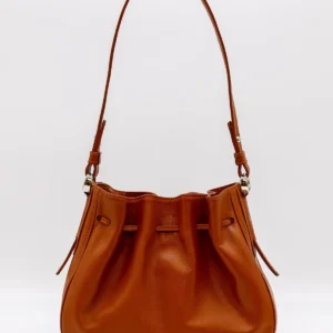Bolso Tania de cuero genuino, hecho a mano en Honduras.